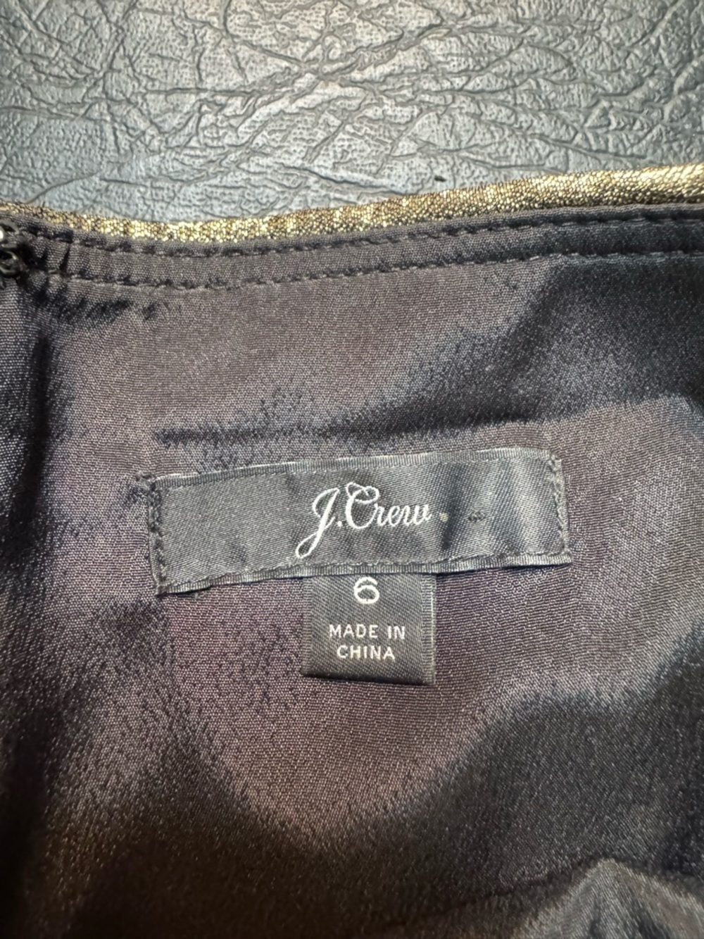 J.Crew Gold Metallic Pleated Midi Dress Size 6 Tiered Cocktail Party Holiday NYE - Picture 6 of 11